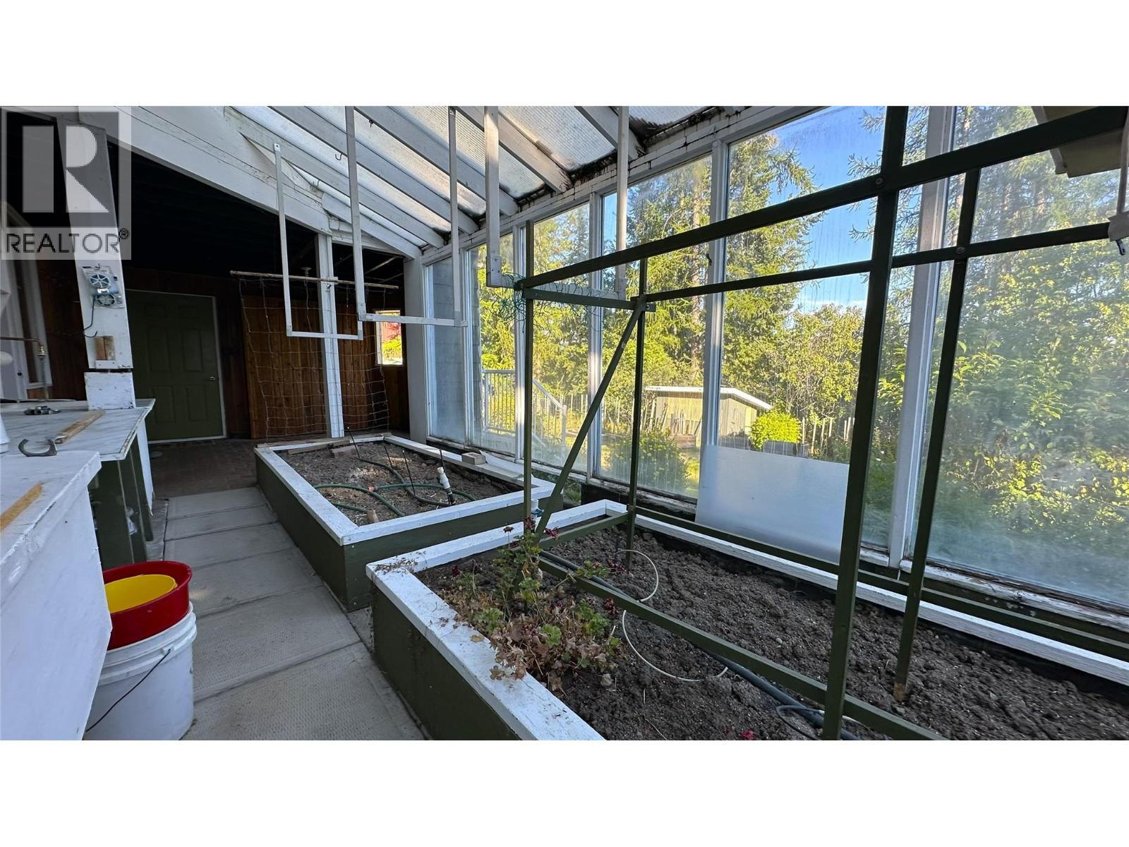 604 Moyie Street - 31