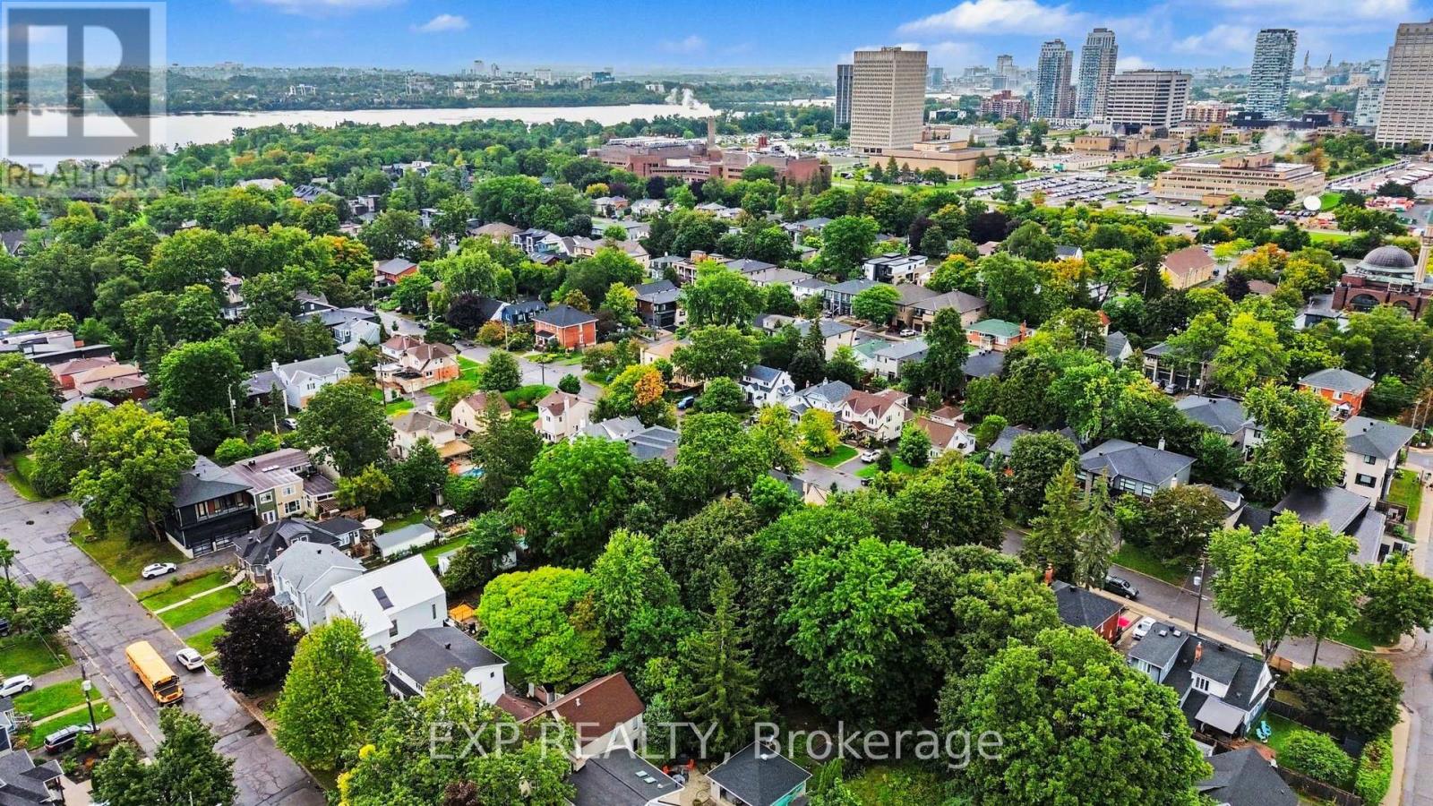 2 Bed, 2 Bath House for Sale in Ottawa – 252 COWLEY AVENUE, Ottawa – MLS# X13757184 - Image 6
