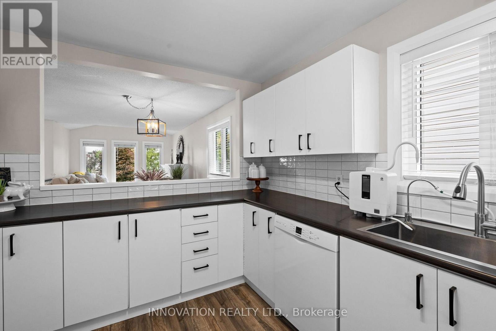 2 Bed, 2 Bath House for Sale in Ottawa – 38 STEGGALL CRESCENT, Ottawa – MLS# X13757192 - Image 12