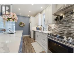 98 Woodberry Crescent, Elmira, ON N3B3L1 Photo 8