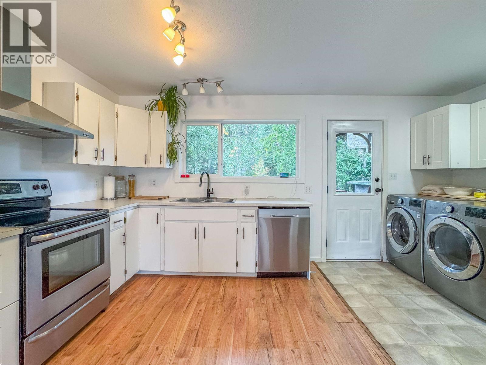 12925 DENIS ROAD - 14