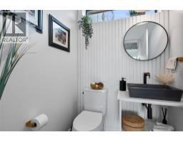 Bedroom - 2179 Lupin Court, Kamloops, BC V2E0E2 Photo 12