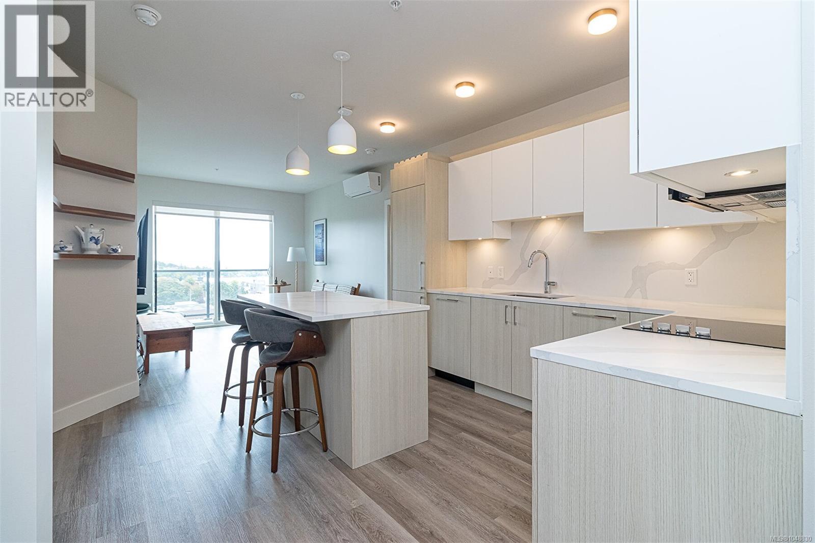  622 Admirals Road, Esquimalt