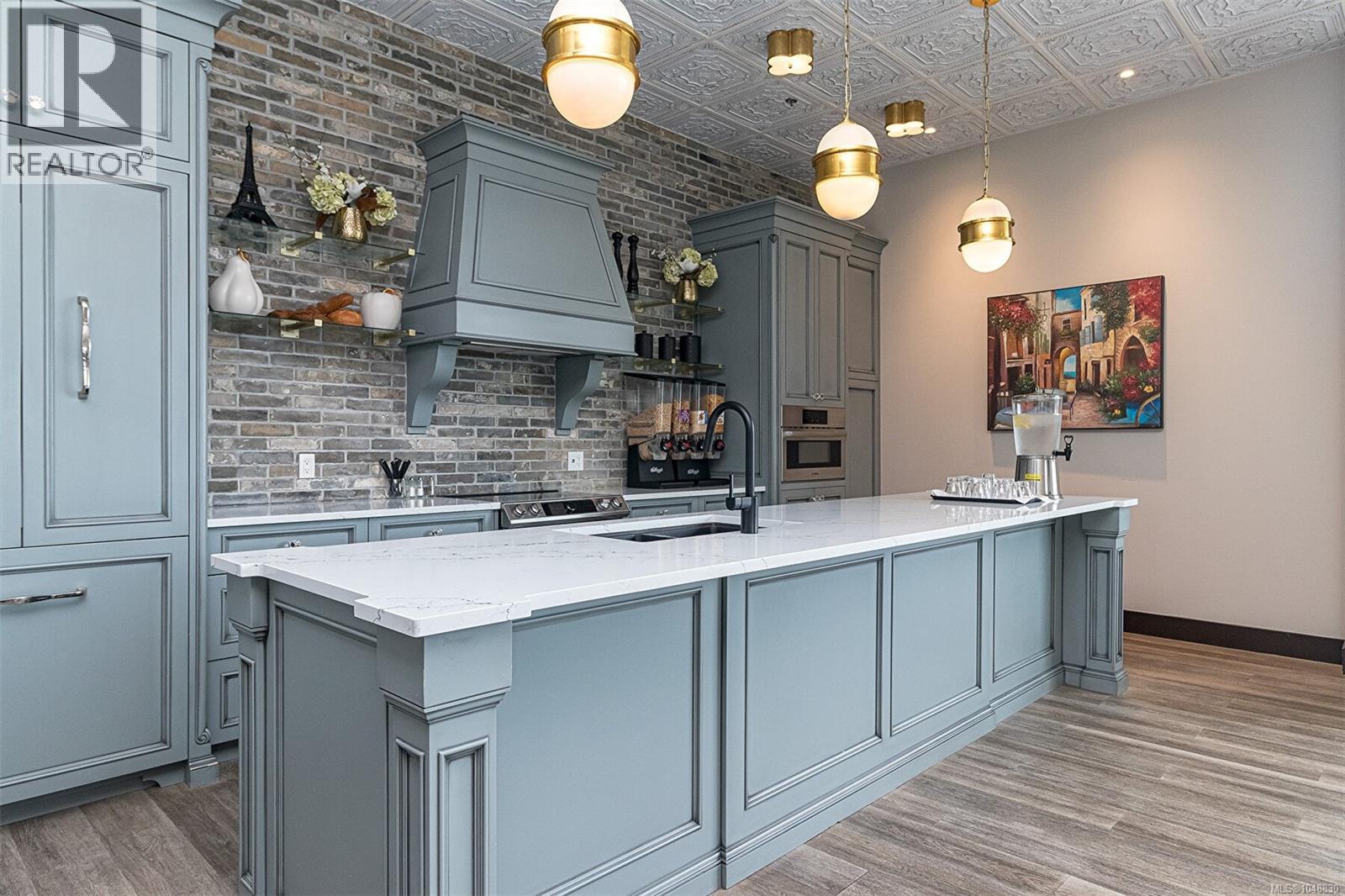  622 Admirals Road, Esquimalt