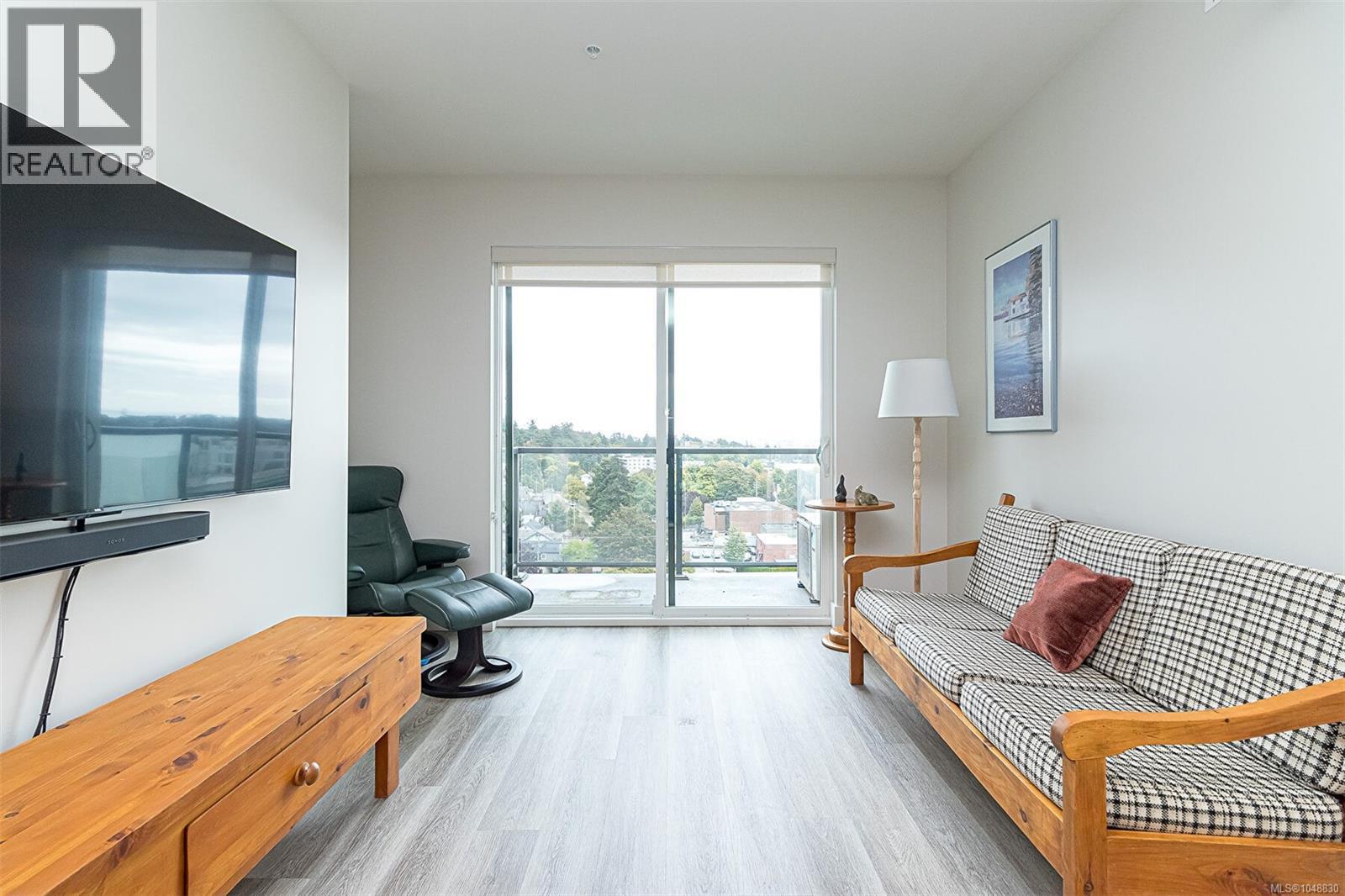  622 Admirals Road, Esquimalt