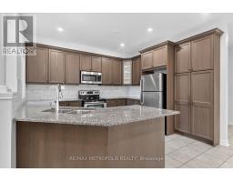 749 Black Cherry Drive, Oshawa, ON L1K0P4 Photo 12