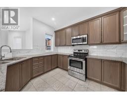 749 Black Cherry Drive, Oshawa, ON L1K0P4 Photo 13