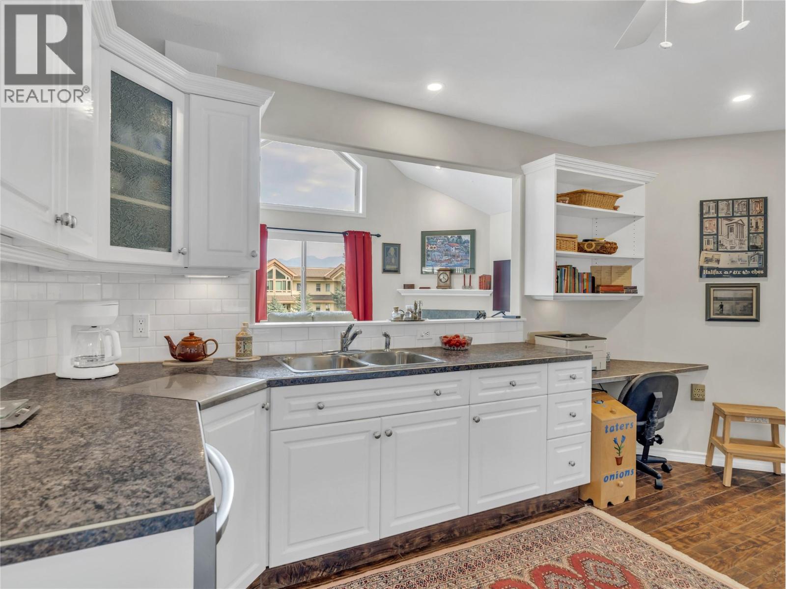 8416 JUBILEE Road Unit# 307, Summerland