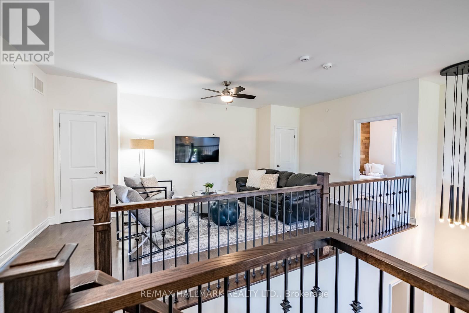 8 KINGSTREE COURT - Image 36