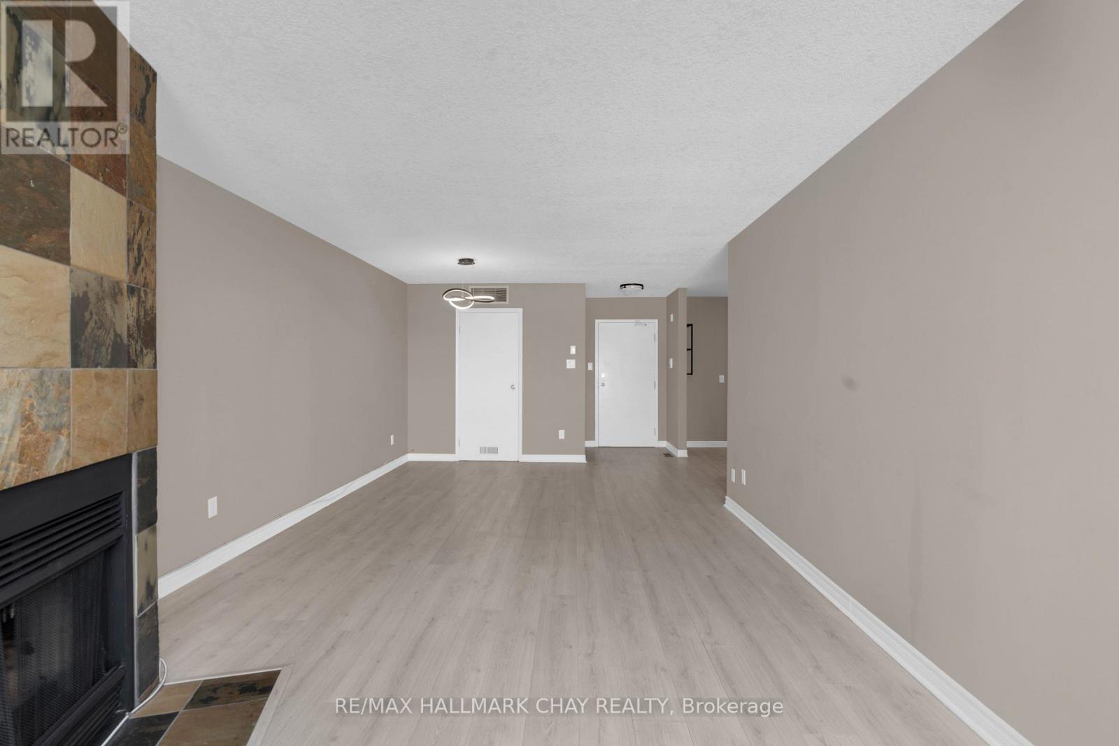 414 - 126 BELL FARM ROAD, Barrie (Alliance) — photo 7