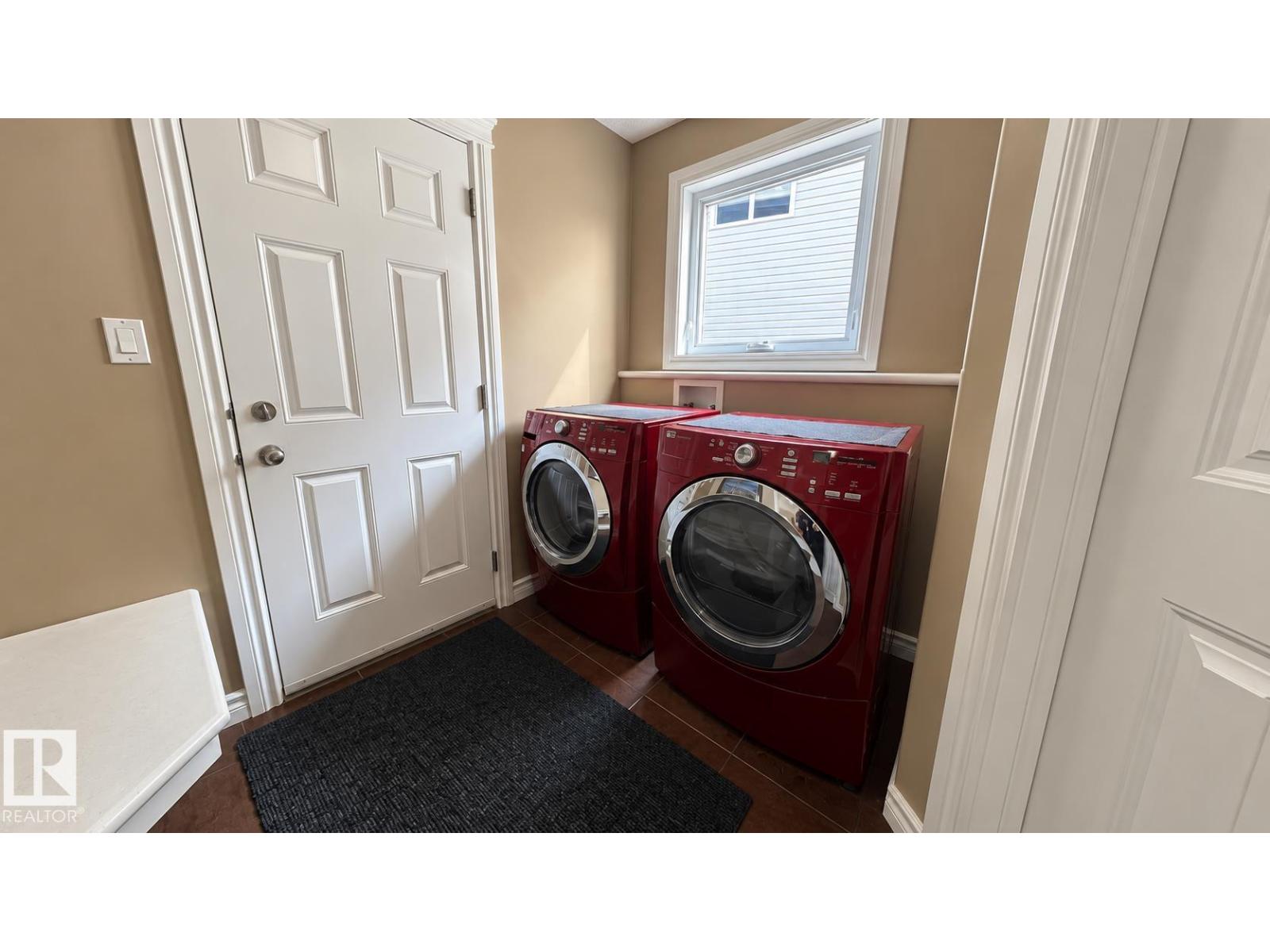 14504 141 ST NW - 10