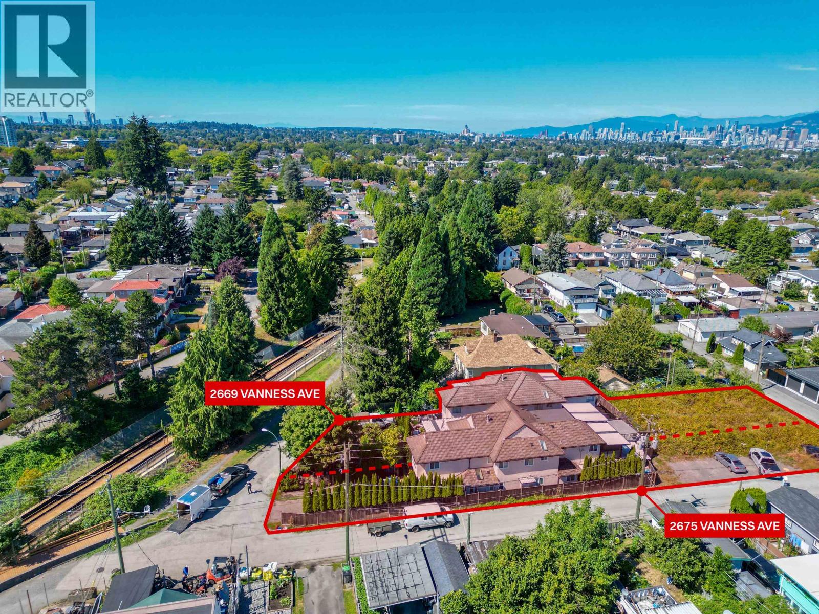 2675 VANNESS AVENUE, Vancouver