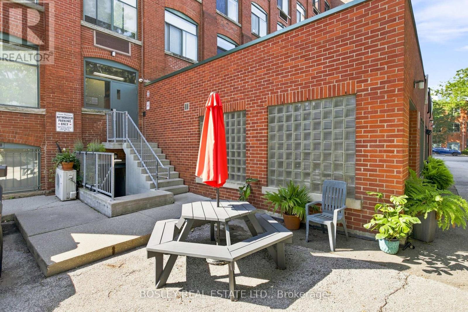 #G09 24 NOBLE STREET - 26