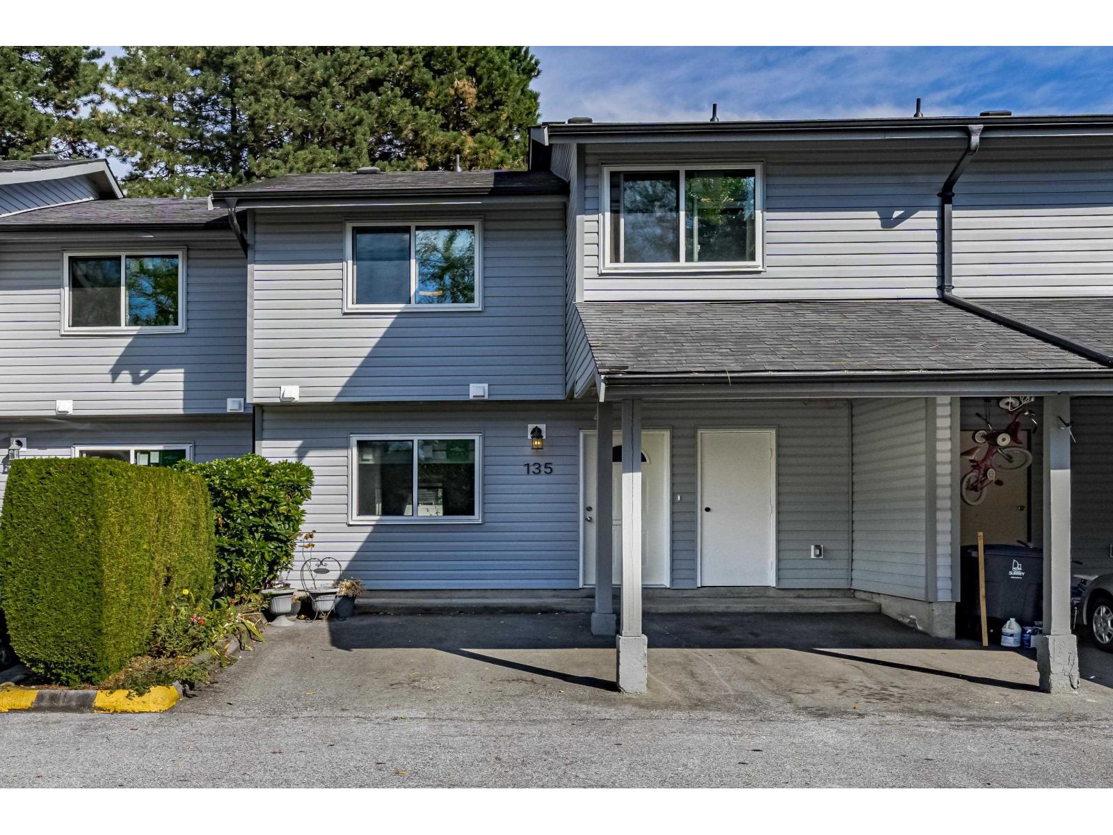 135 7325 140 STREET, Surrey