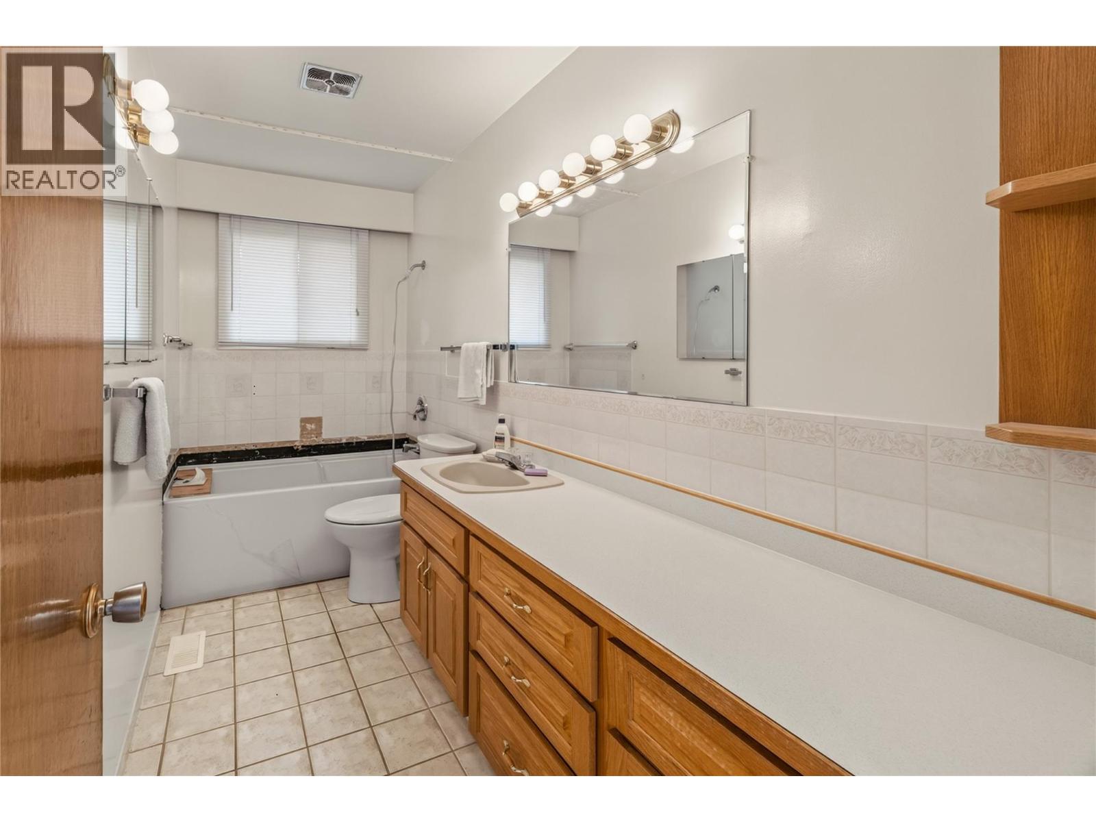 980 Orillia Street, Penticton