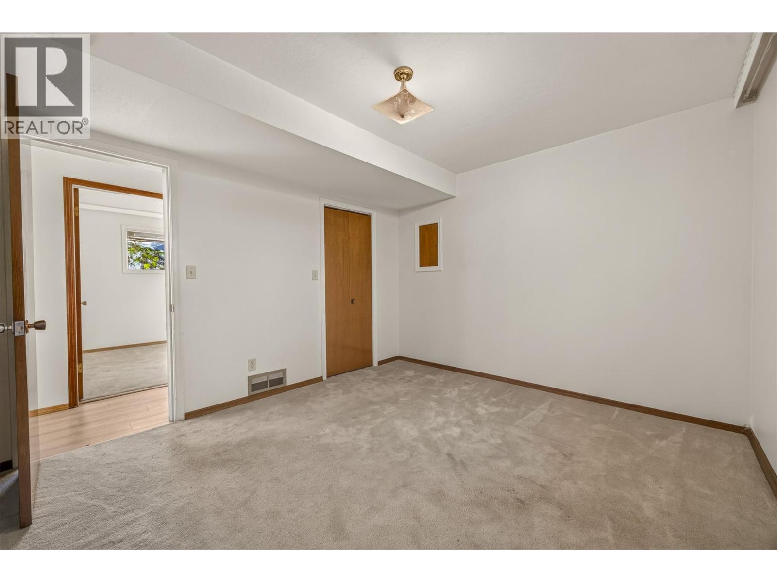 980 Orillia Street, Penticton