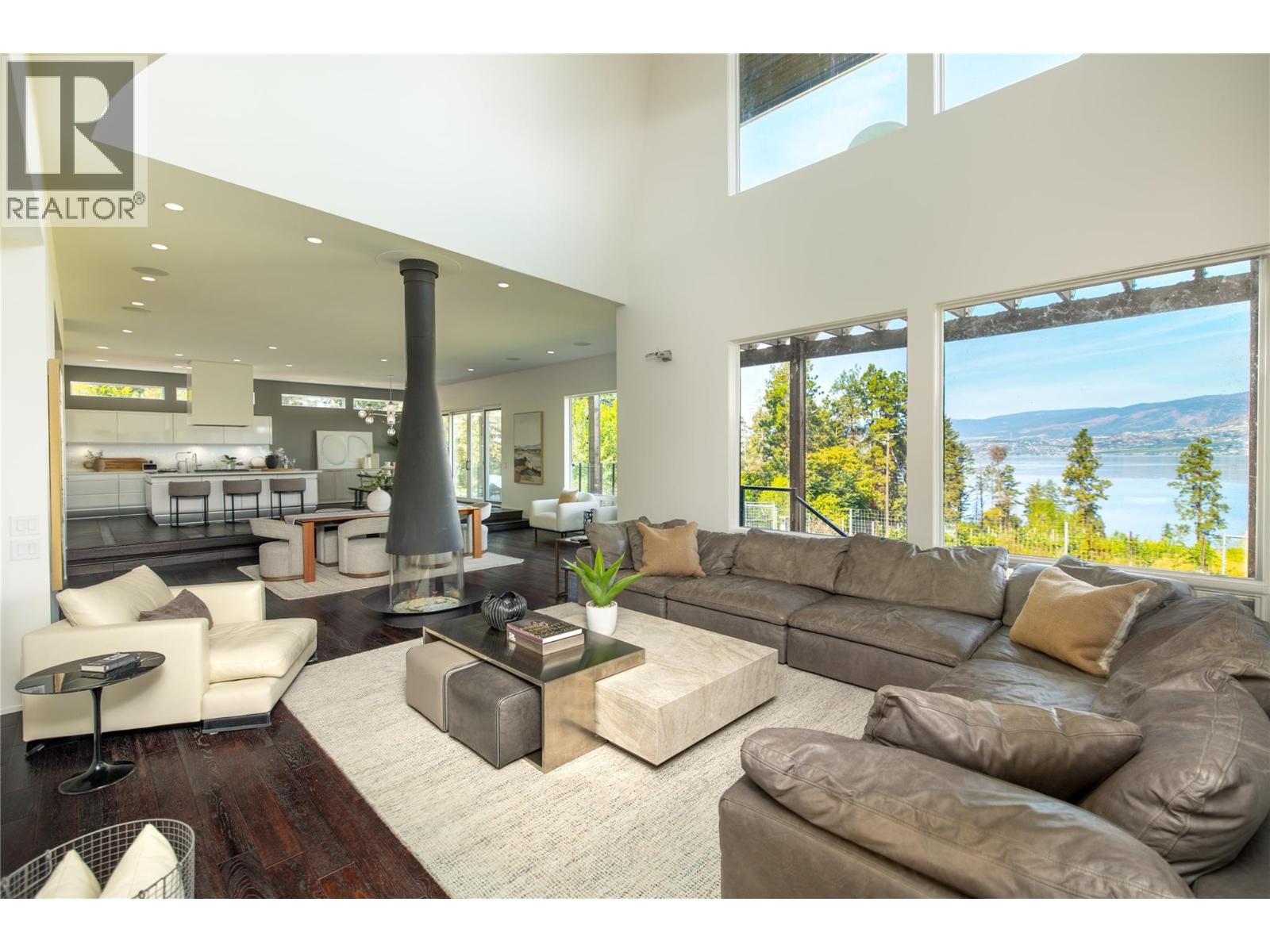  4840 LAKESHORE Road, Kelowna