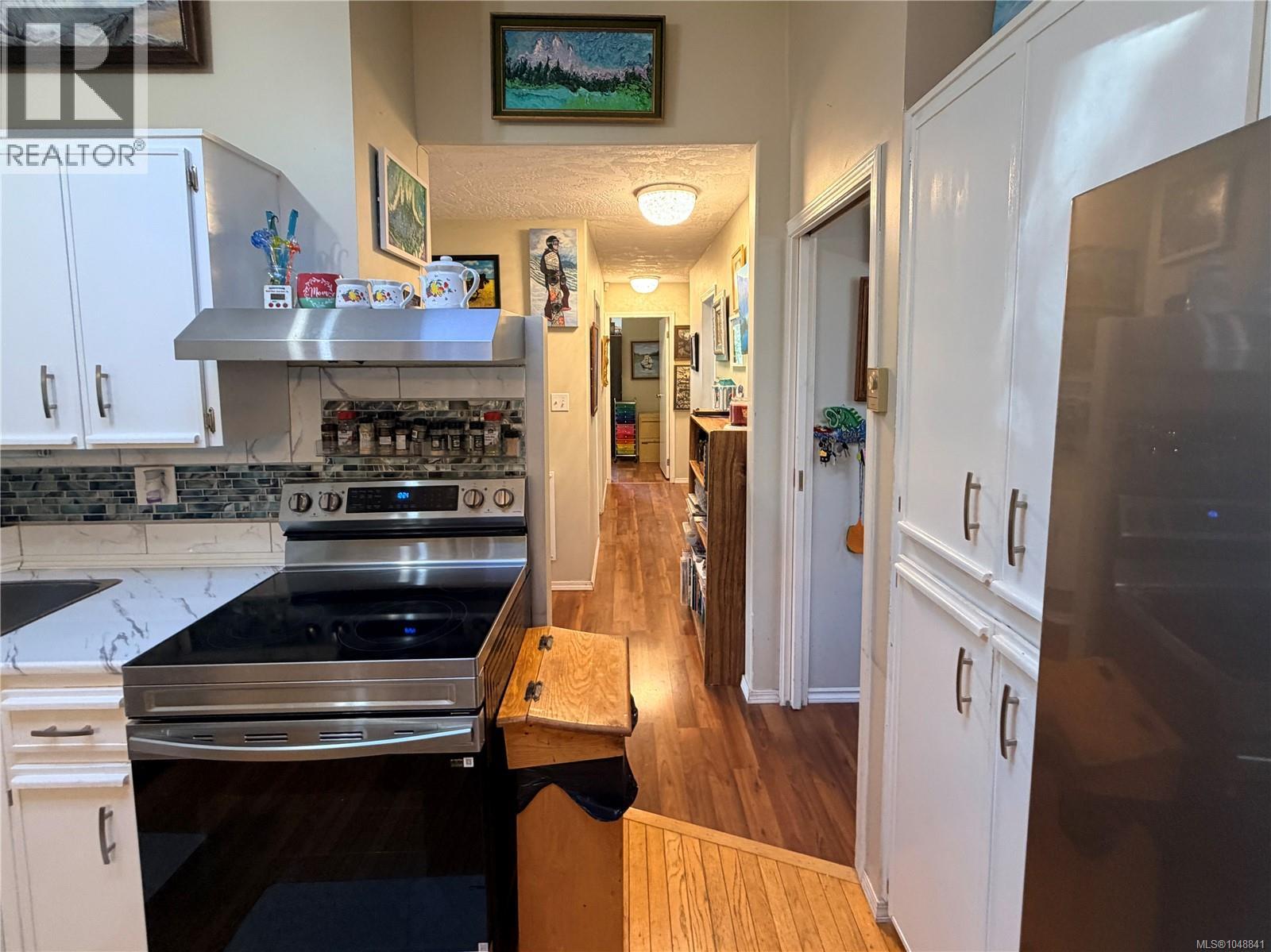 555 Hooper Pl - 15