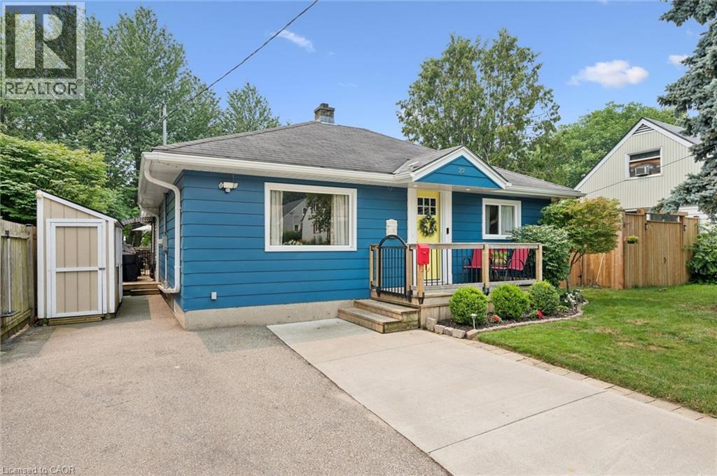 22 SLEEMAN Avenue — photo 2