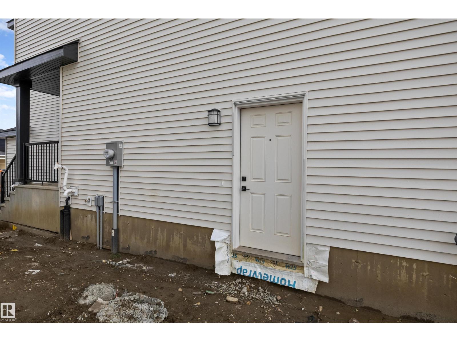 544 22 ST SW - 36