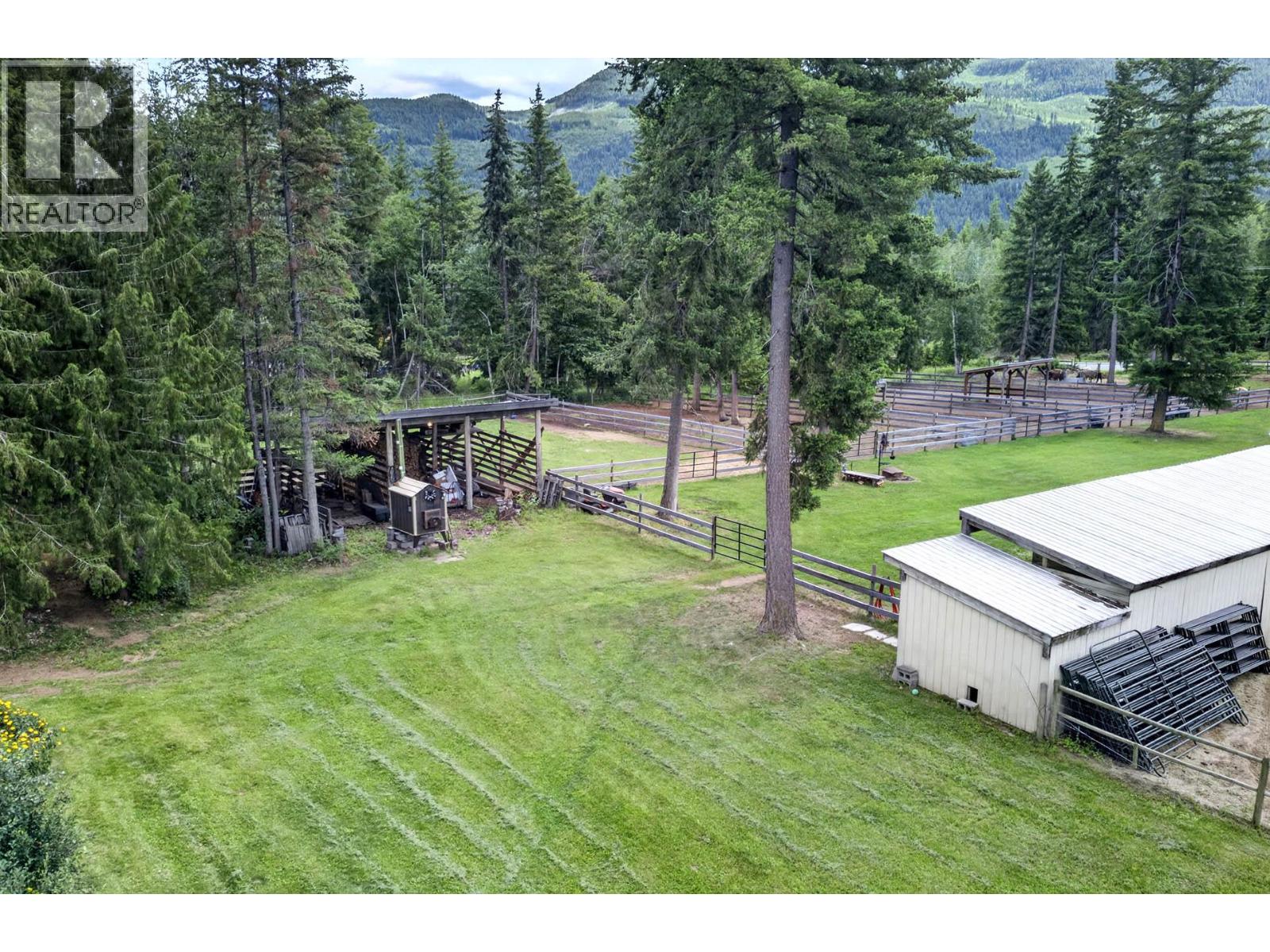 230 Sunshine Valley Road - Image 79