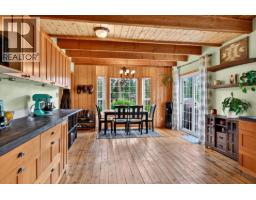 Laundry room - 230 Sunshine Valley Road, Clearwater, BC V0E1N2 Photo 8