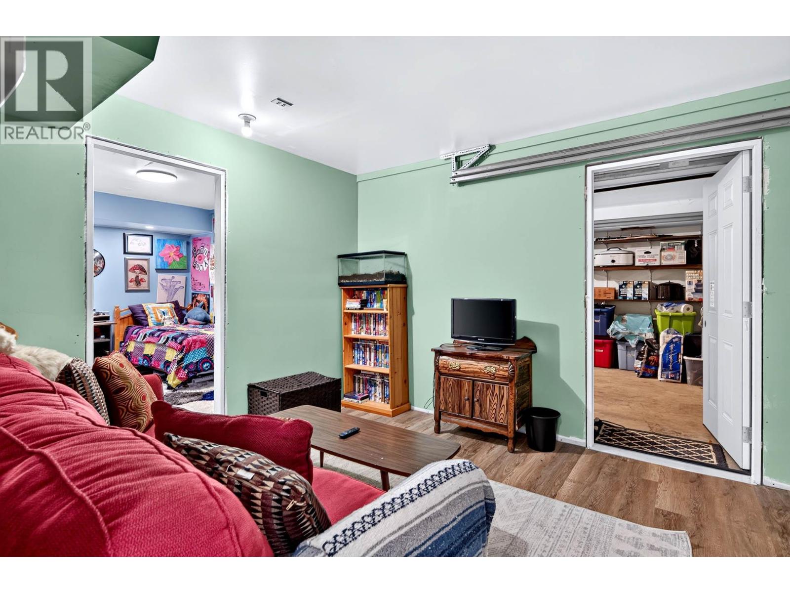 230 Sunshine Valley Road - Image 48