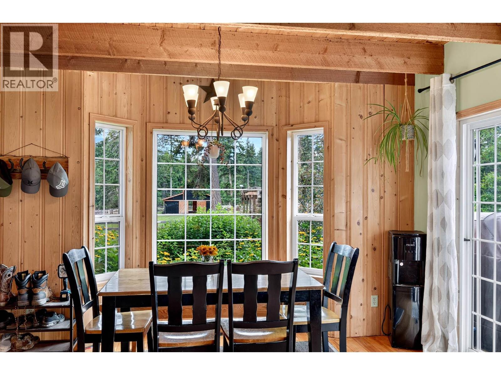 230 Sunshine Valley Road - Image 15