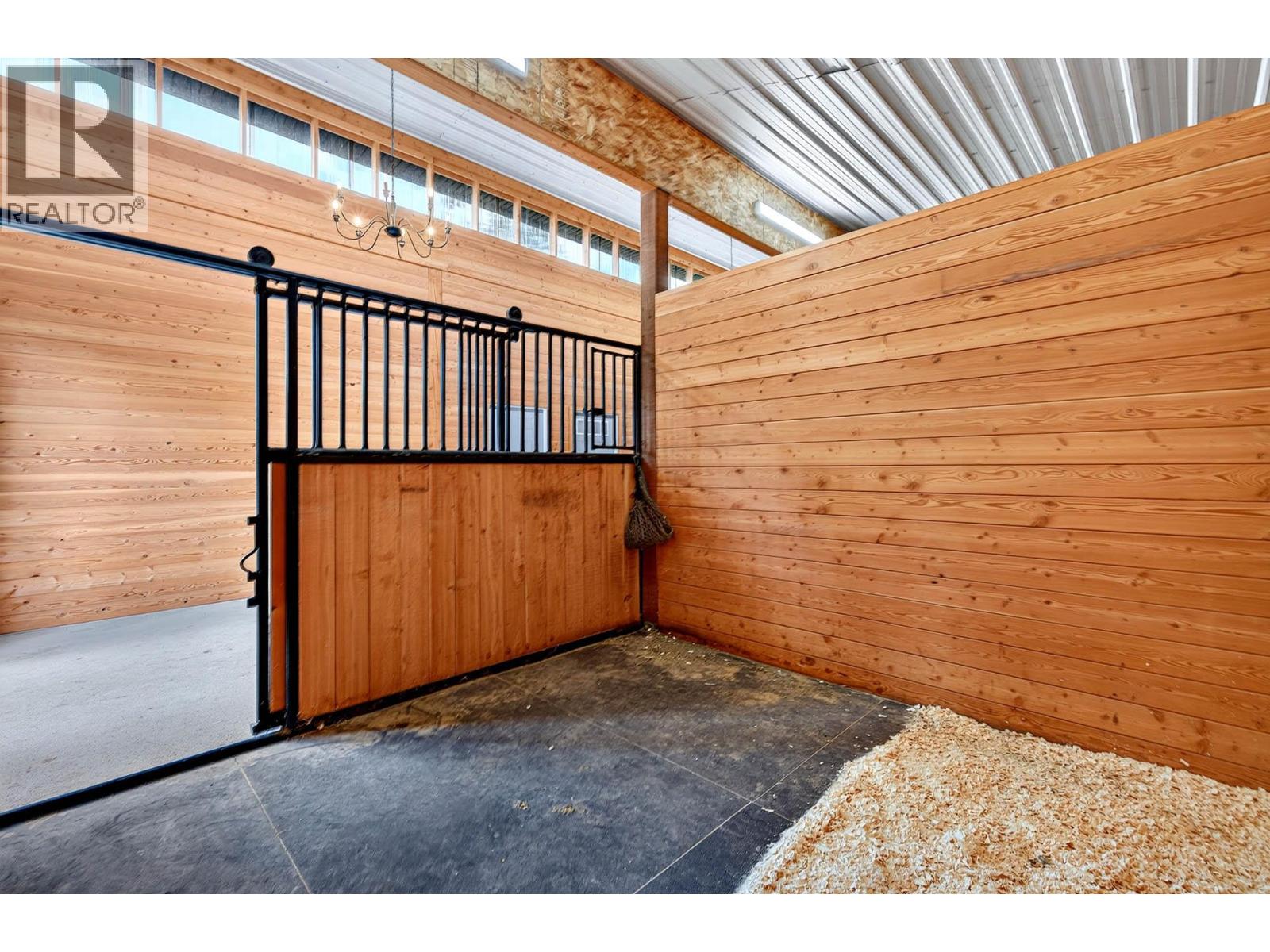 230 Sunshine Valley Road - Image 62