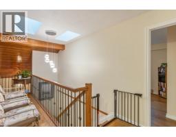 4729 Canada Way, Burnaby, BC V5G1L3 Photo 28