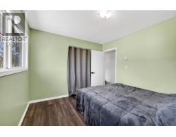 985 Old N Thompson Highway, Clearwater, BC V0E1N2 Photo 29