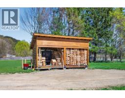 985 Old N Thompson Highway, Clearwater, BC V0E1N2 Photo 46