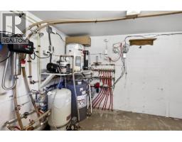 985 Old N Thompson Highway, Clearwater, BC V0E1N2 Photo 60