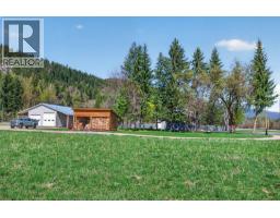 985 Old N Thompson Highway, Clearwater, BC V0E1N2 Photo 42