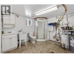 985 Old N Thompson Highway, Clearwater, BC V0E1N2 Photo 59