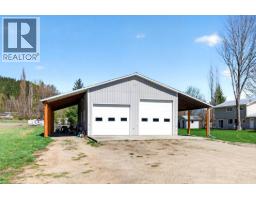 985 Old N Thompson Highway, Clearwater, BC V0E1N2 Photo 48