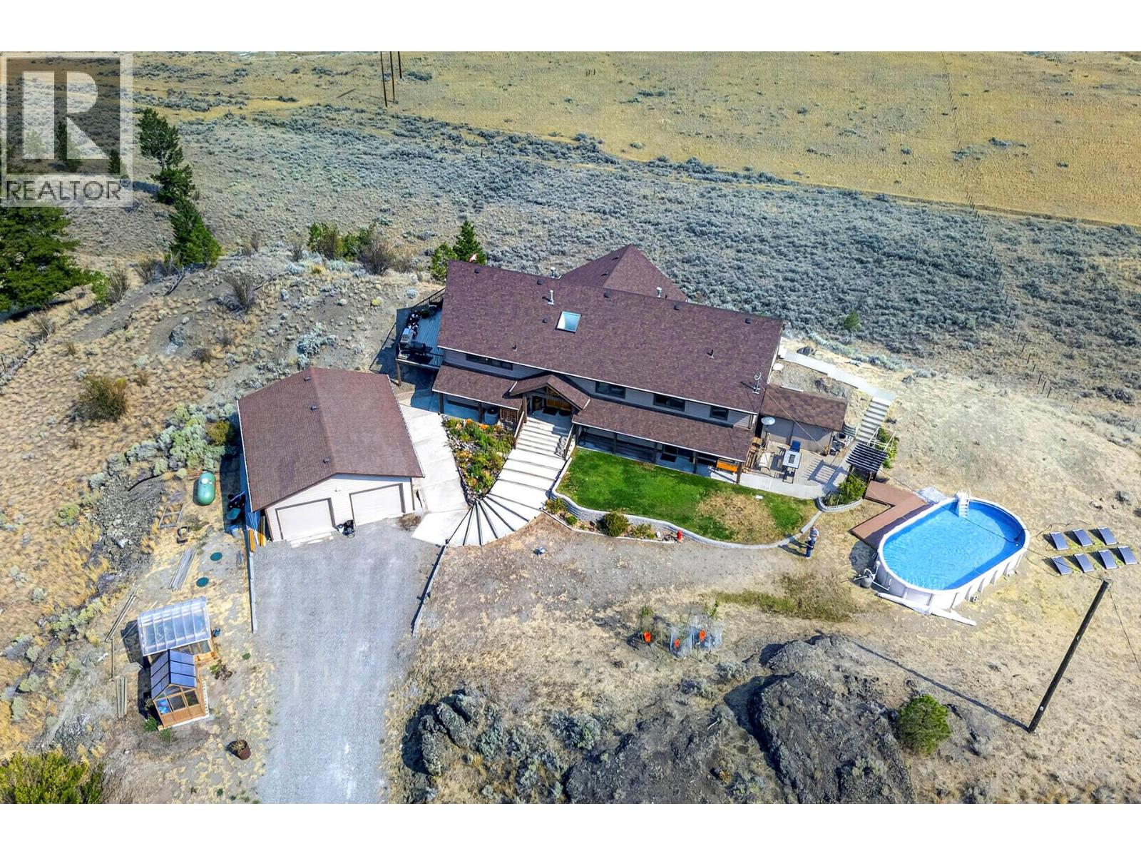 5769 BUCKHORN Road, Kamloops — photo 2