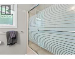 2934 Juniper Crescent, Sorrento, BC V0E2W2 Photo 39
