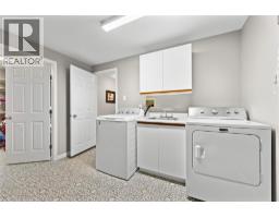 2934 Juniper Crescent, Sorrento, BC V0E2W2 Photo 53
