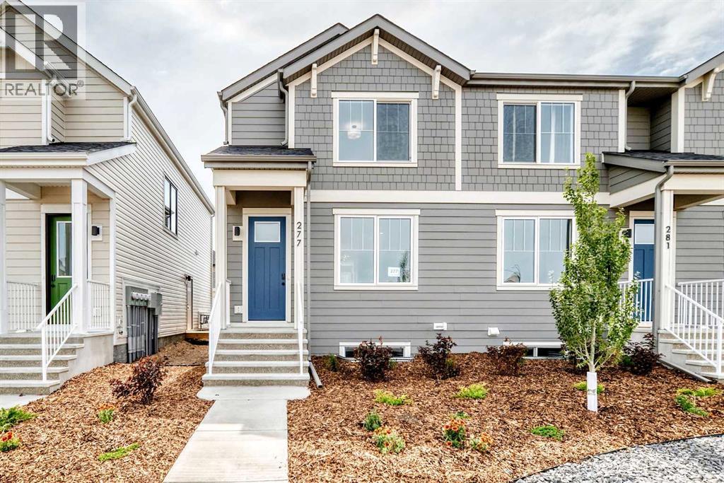 277 Heirloom Way SE, Calgary — photo 1