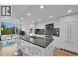 305 3100 Windsor Gate, Coquitlam, BC V3B0P3 Photo 11
