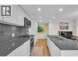 305 3100 Windsor Gate, Coquitlam, BC V3B0P3 Photo 14