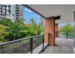 305 3100 Windsor Gate, Coquitlam, BC V3B0P3 Photo 25