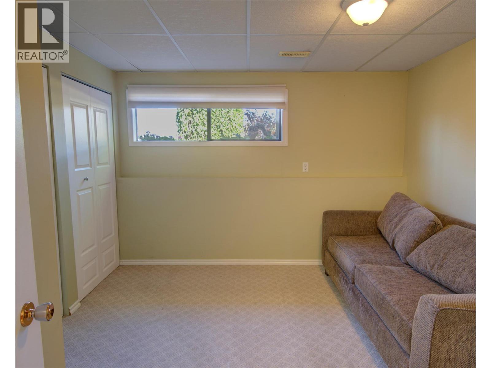 5894 Dedecker West Road, Vernon