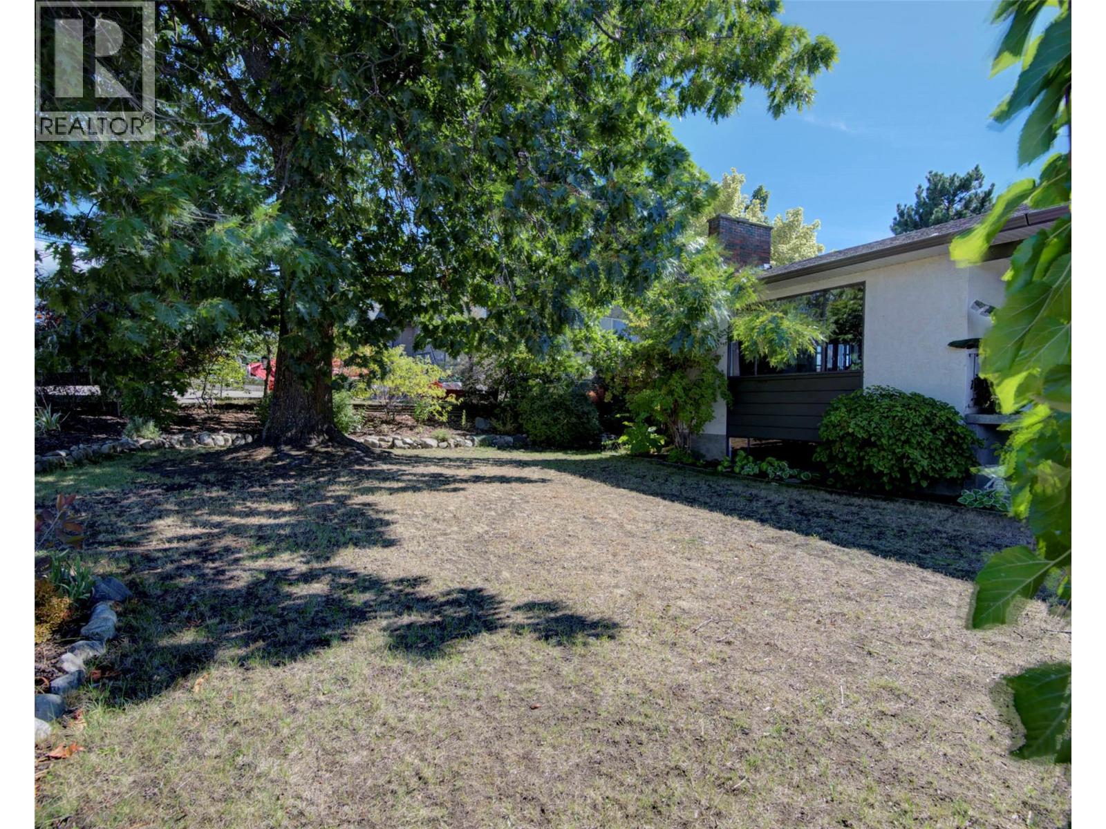 5894 Dedecker West Road, Vernon