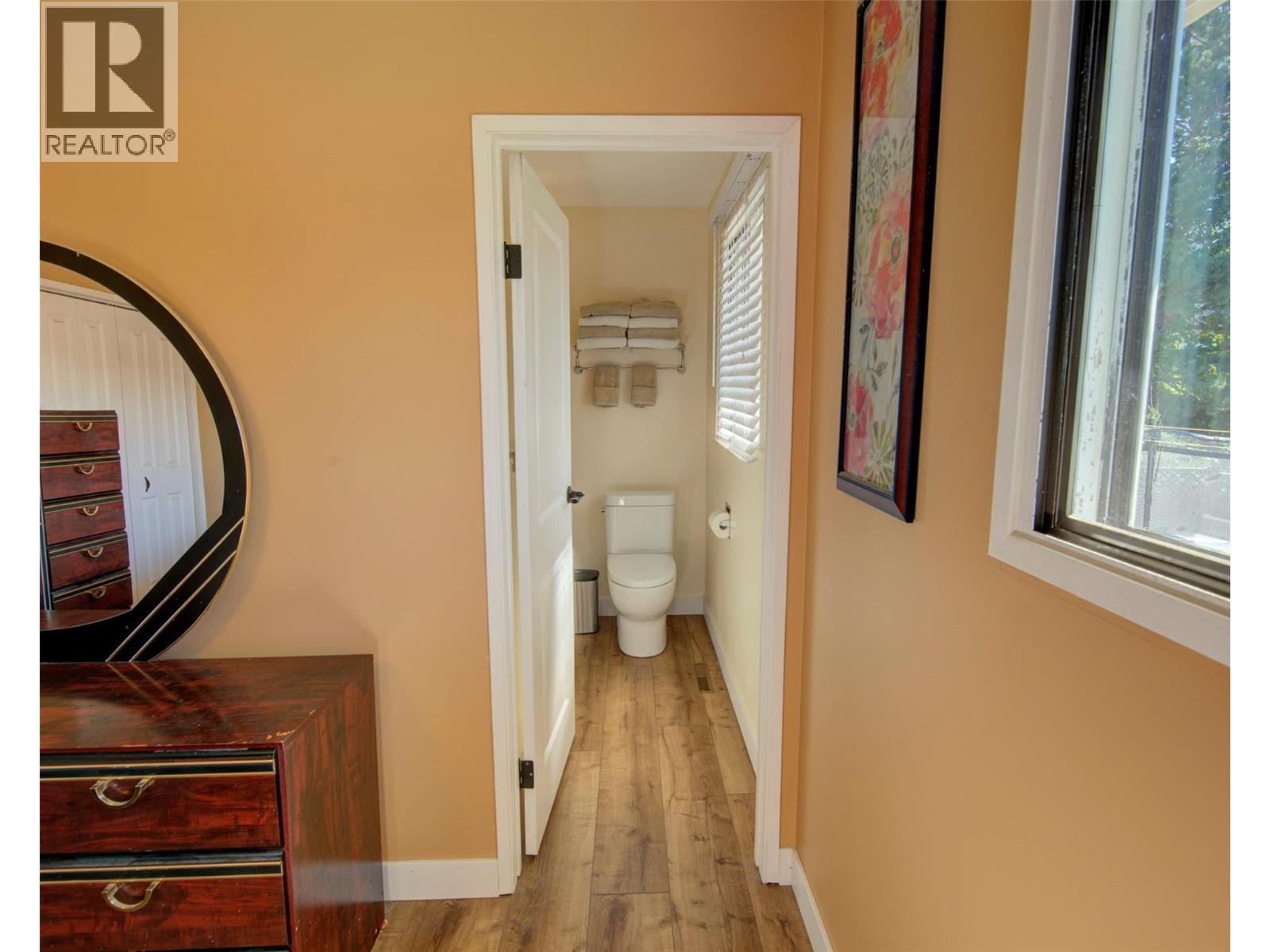5894 Dedecker West Road, Vernon