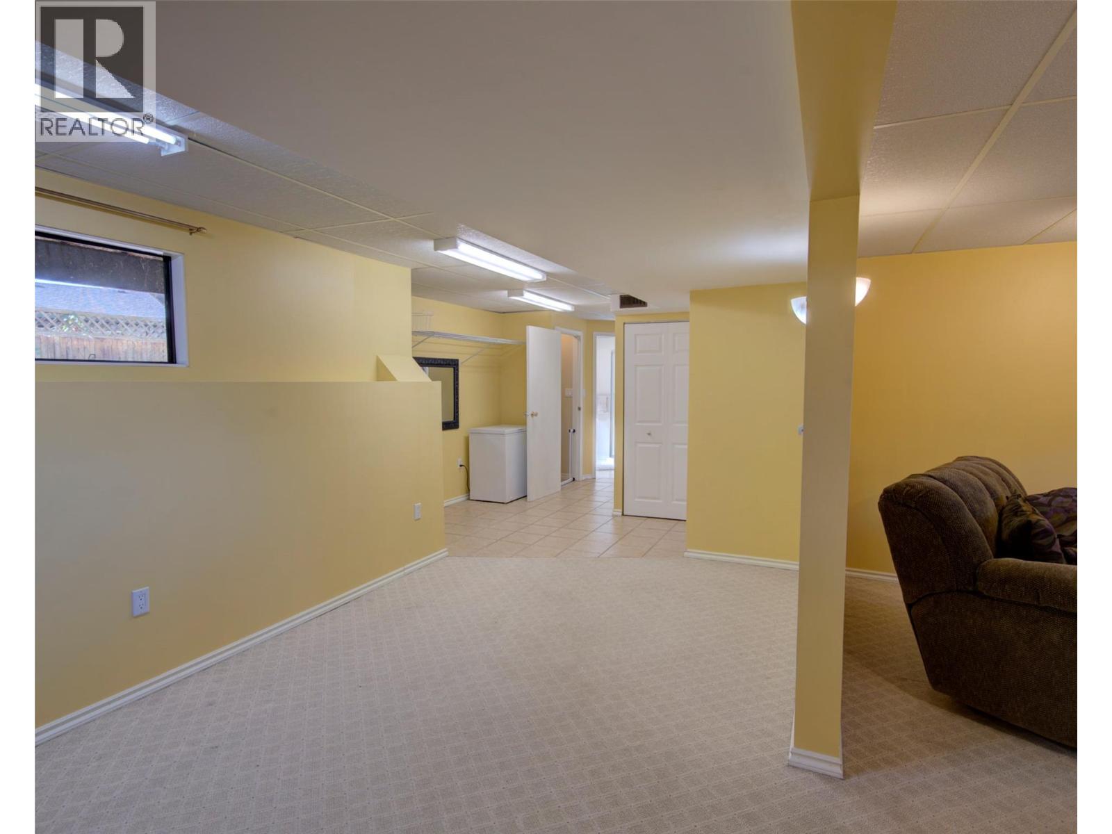 5894 Dedecker West Road, Vernon