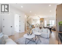 2 6692 Napier Street, Burnaby, BC V5B2C3 Photo 10