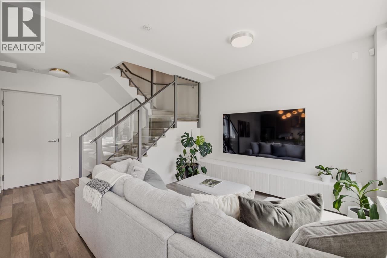 1018 AUCKLAND STREET, New Westminster — photo 4