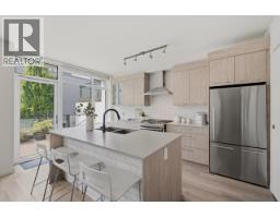 1018 Auckland Street, New Westminster, BC V3M0M3 Photo 10